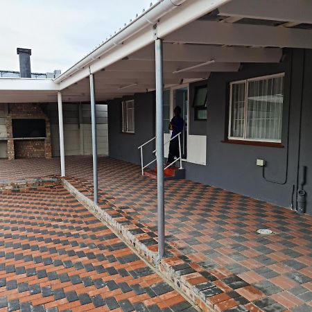 Hasate Guest House 10 Florence Street Oakdale Belliville 7530 Cape Town South African Ngoại thất bức ảnh