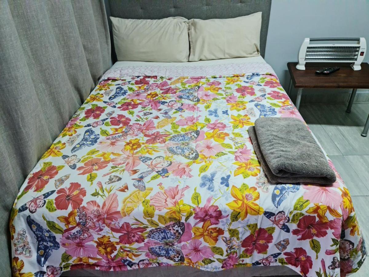 Hasate Guest House 10 Florence Street Oakdale Belliville 7530 Cape Town South African Ngoại thất bức ảnh