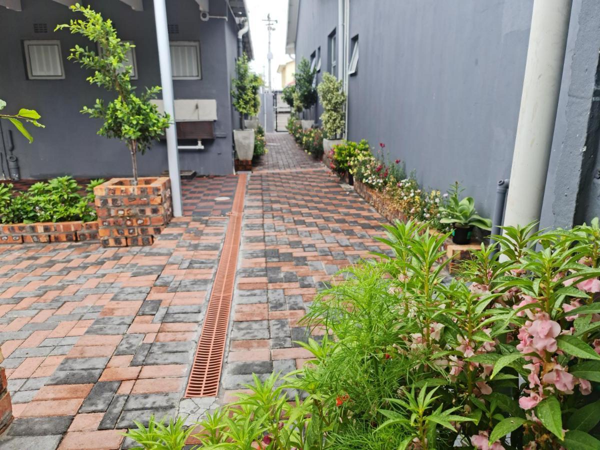 Hasate Guest House 10 Florence Street Oakdale Belliville 7530 Cape Town South African Ngoại thất bức ảnh