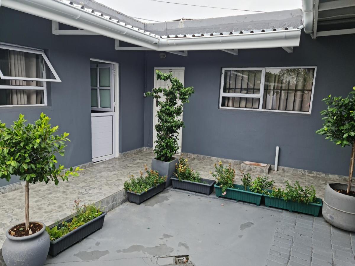 Hasate Guest House 10 Florence Street Oakdale Belliville 7530 Cape Town South African Ngoại thất bức ảnh