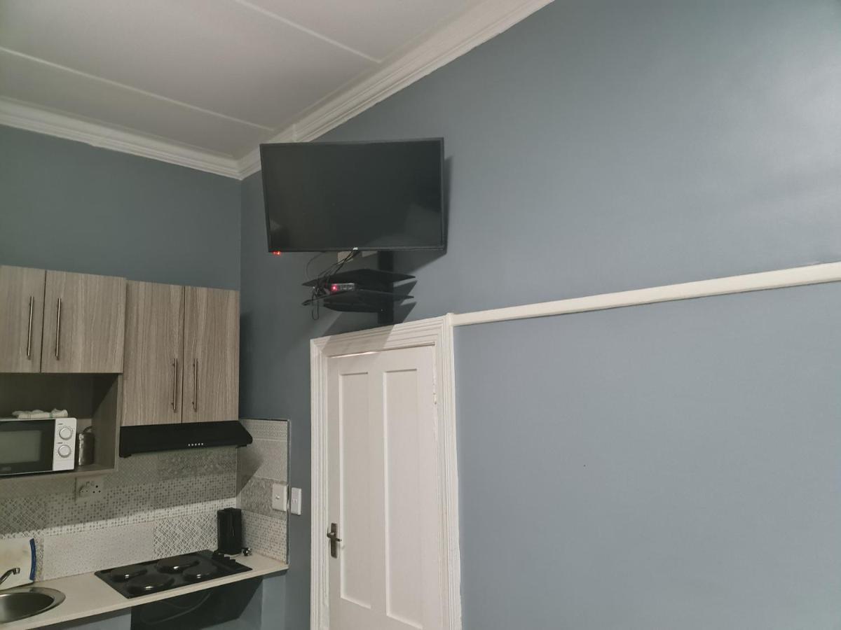Hasate Guest House 10 Florence Street Oakdale Belliville 7530 Cape Town South African Ngoại thất bức ảnh