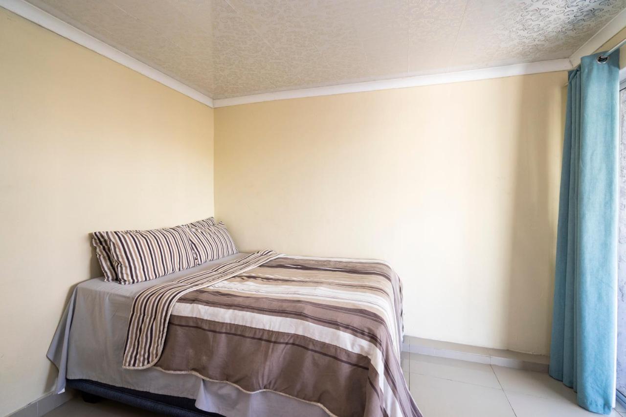 Hasate Guest House 10 Florence Street Oakdale Belliville 7530 Cape Town South African Ngoại thất bức ảnh
